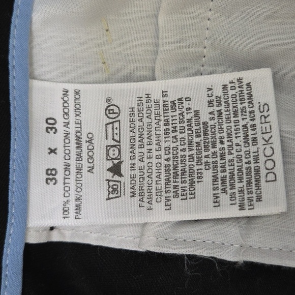 NWT Dockers | Black Classic Fit Signature Khaki Pleated Pants Mens Size 38 - Picture 7 of 8